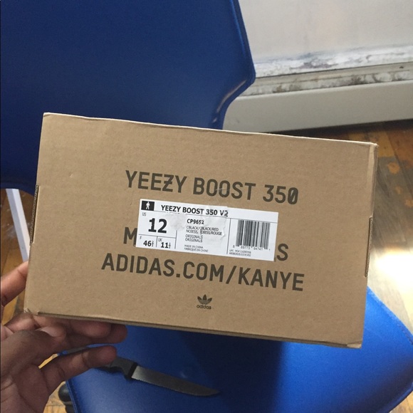 Yeezy boost v2 bred Authentic - Picture 5 of 5